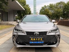 Toyota Avalon 2.5L Luxury - ფოტო 2