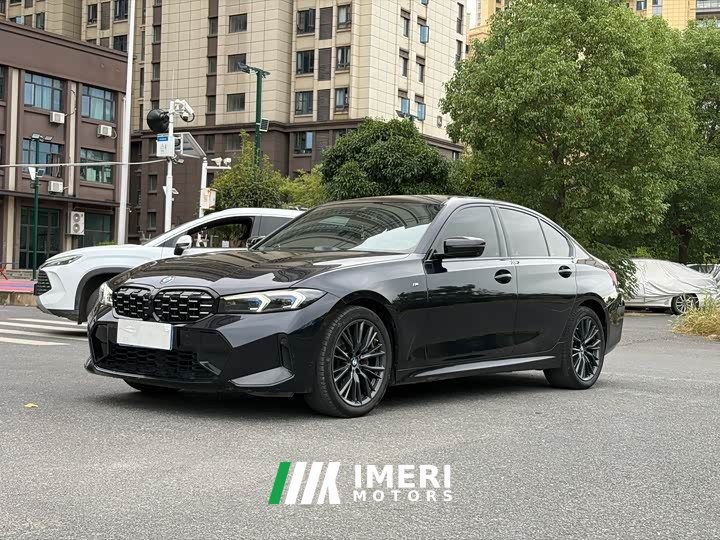 BMW 3 Series 330i M Sport Night Edition Package