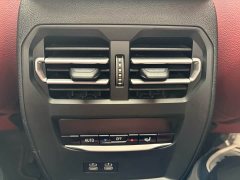 BMW 3 Series 330i M Sport Night Edition Package - ფოტო 11