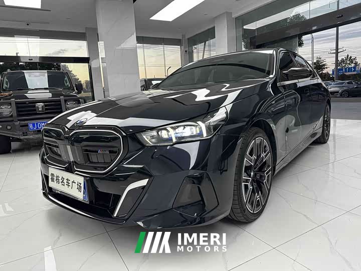 BMW 5 Series 530Li Luxury M Sport Package - ავტომობილი ჩინეთიდან