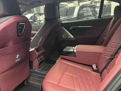 BMW 5 Series 530Li Luxury M Sport Package - ფოტო 8