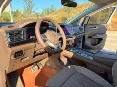 Volkswagen Viloran 380TSI Prestige - ფოტო 8