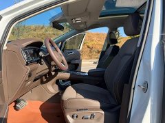 Volkswagen Viloran 380TSI Prestige - ფოტო 9