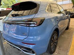 FAW Red Flag HS5 2.0T AWD Flagship Pro - ფოტო 10