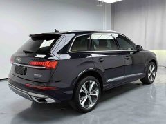 Audi Q7 55 TFSI quattro S line Prestige - ფოტო 7
