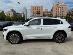 Geely Xingyue L Oriental Radiance 2.0T Auto Star Collection Edition - ფოტო 4