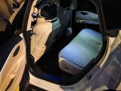 Lynk & Co Geely Lynk & Co 10 120 AWD Ultra - ფოტო 7