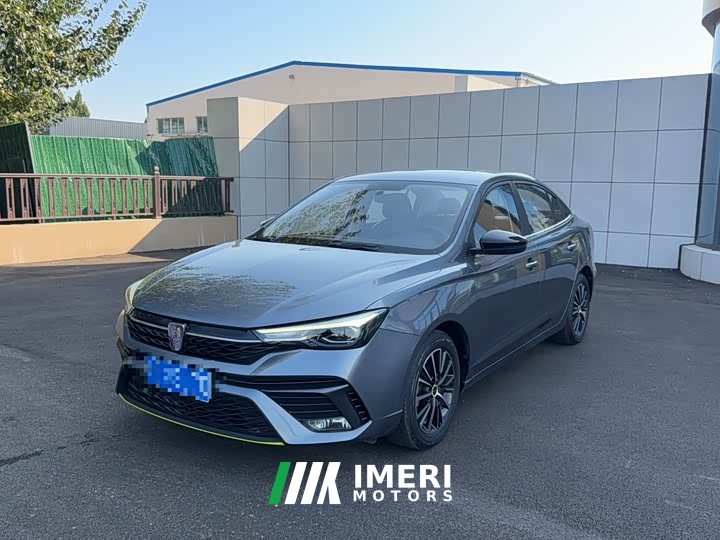 SAIC MG i5 1.5L Manual Diamond Edition - car from China