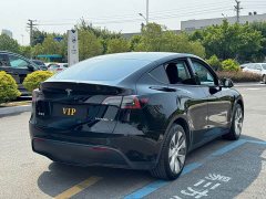Tesla Model Y 2022 Rear-Wheel Drive - ფოტო 5