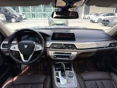 BMW 7 Series 740Li Premier Luxury Package - фото 4