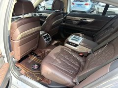 BMW 7 Series 740Li Premier Luxury Package - фото 5