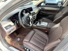 BMW 7 Series 740Li Premier Luxury Package - фото 6