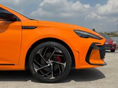 SAIC MG6 Pro 1.5T Automatic Trophy Luxury Edition - ფოტო 5