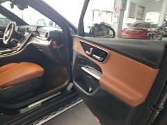 Mercedes-Benz GLC 260 L 4MATIC Dynamic 5-Seater - ფოტო 15