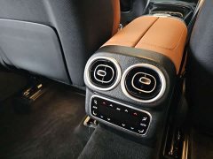 Mercedes-Benz GLC 260 L 4MATIC Dynamic 5-Seater - ფოტო 16