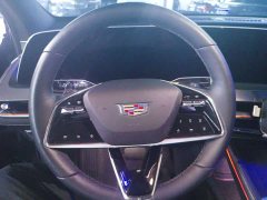 Cadillac XT5 2.0T AWD Luxury (Hummingbird Edition) - ფოტო 4