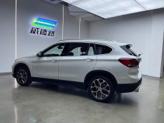 BMW X1 sDrive25Li Leading Edition - ფოტო 5