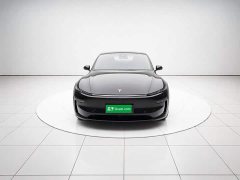 Tesla Model Y Long Range All-Wheel Drive Launch Edition - ფოტო 2