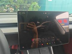 Tesla Model Y Long Range All-Wheel Drive Launch Edition - ფოტო 7