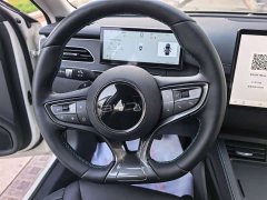 BYD Dolphin 06 DM-i Ultra Comfort 128KM Smart Edition - ფოტო 13