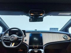 Mercedes-Benz EQE 2022 350 Luxury - photo 3