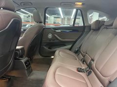 BMW X1 Facelift sDrive25Li Premier - ფოტო 16