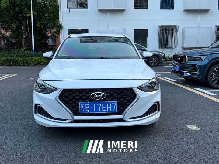 Hyundai Elantra 1.6L Automatic GL Deluxe Edition