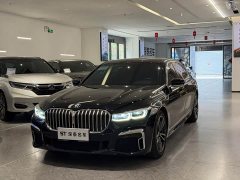 BMW 7 Series 730Li M Sport Package - ფოტო 1
