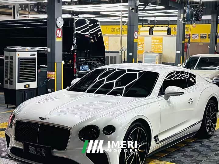 Bentley Continental 4.0T GT V8