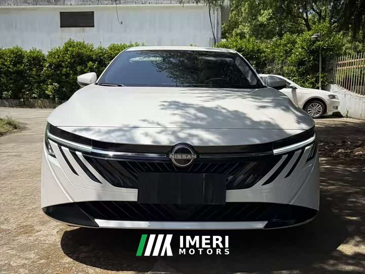 Nissan Sylphy 1.6L CVT Luxury Tech Edition - ავტომობილი ჩინეთიდან