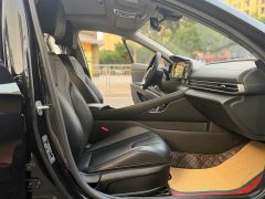 Hyundai Elantra 1.5L CVT Luxury - ფოტო 7