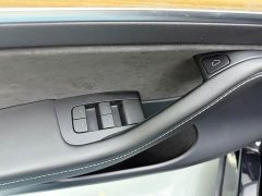 Tesla Model Y Standard Range RWD - ფოტო 7