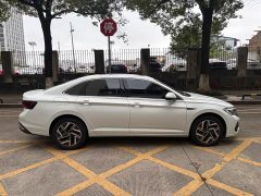 Volkswagen Sagitar Facelift 300TSI DSG Beyond Edition - ფოტო 4