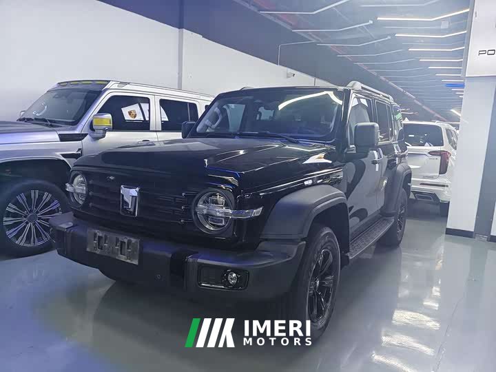 Tank 300 Off-Road Edition 2.0T Challenger - ავტომობილი ჩინეთიდან