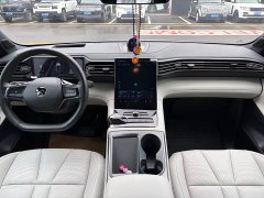 NIO ES8 2020 415KM Signature Edition 7-Seater - ფოტო 9