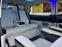 Mercedes-Benz Vito 2.0T Business Edition 7-Seater - ფოტო 5