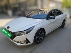 Hyundai Elantra 1.5L CVT Luxury - ფოტო 1