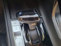 Hyundai Elantra 1.5L CVT Luxury - ფოტო 10