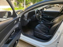 Hyundai Elantra 1.5L CVT Luxury - ფოტო 12