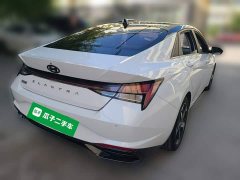 Hyundai Elantra 1.5L CVT Luxury - ფოტო 4