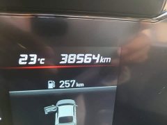 Hyundai Elantra 1.5L CVT Luxury - ფოტო 8