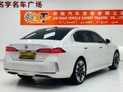 BMW 5 Series 530Li Luxury Edition Premium Package - ფოტო 4