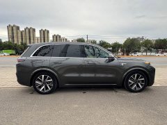 Li Auto L8 Pro - ფოტო 11
