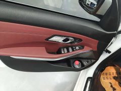 BMW 3 Series 325Li M Sport Package - ფოტო 5