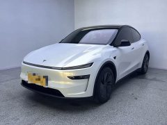 Tesla Model Y Rear-Wheel Drive - фото 1