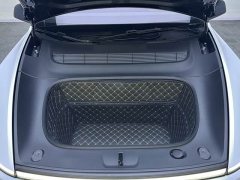 Tesla Model Y Rear-Wheel Drive - фото 12