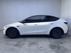 Tesla Model Y Rear-Wheel Drive - фото 8