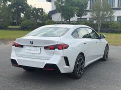 BMW 2 Series 2025 225L M Sport Package - ფოტო 4