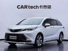 Toyota Sienna 2.5L Hybrid Premium Edition - ფოტო 1