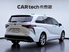 Toyota Sienna 2.5L Hybrid Premium Edition - ფოტო 5